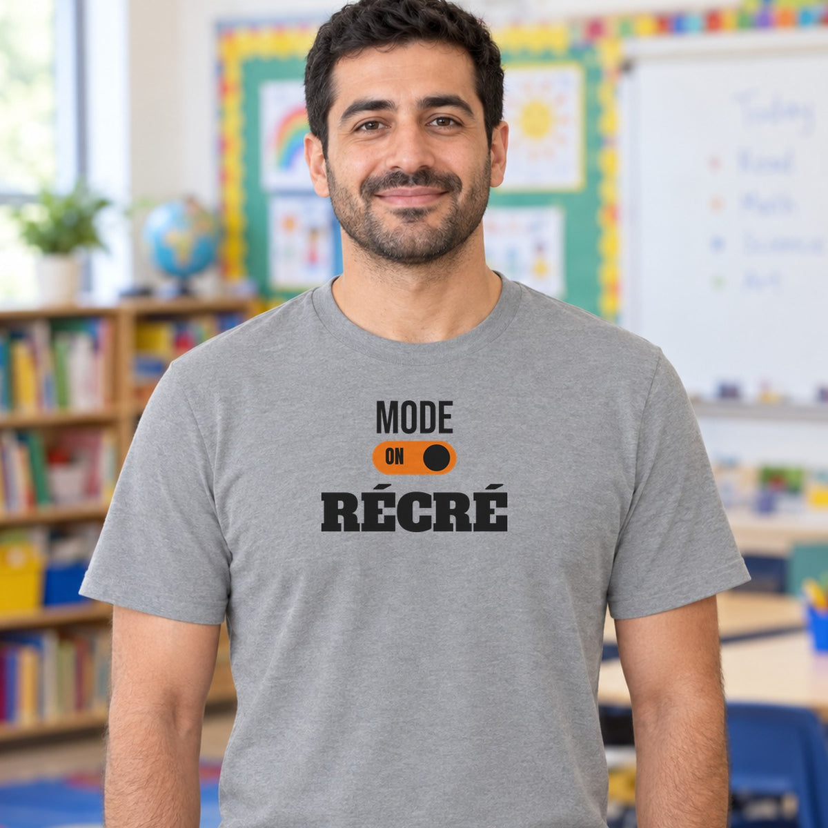 Man wearing the sport grey Mode récré graphic tee
